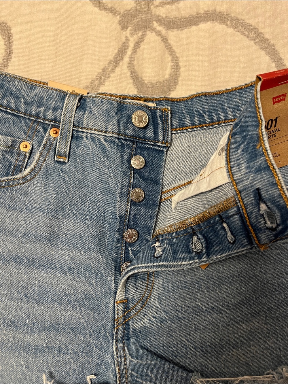 NWT Levi’s 501 Original Denim Shorts Stretch - Picture 7 of 10